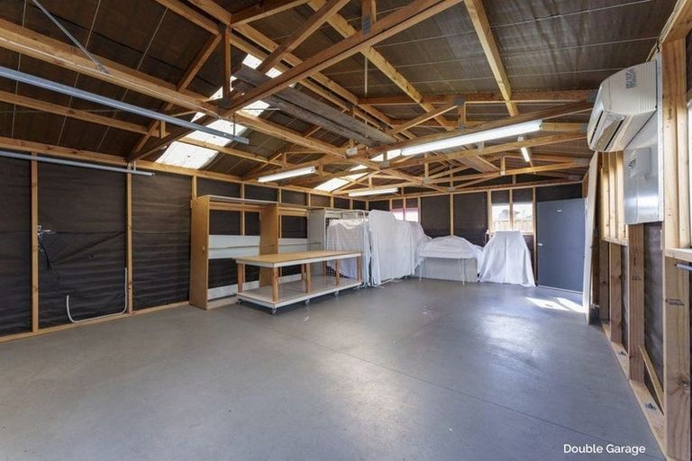 Photo of property in 100 Teesdale Street, Burnside, Christchurch, 8053