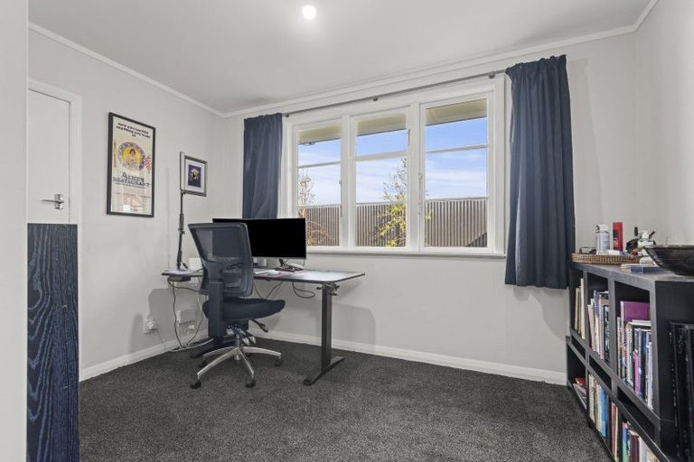 Photo of property in 44 Holland Crescent, Bulls, 4818