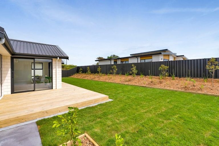 Photo of property in 11a James Drive, Bell Block, New Plymouth, 4312