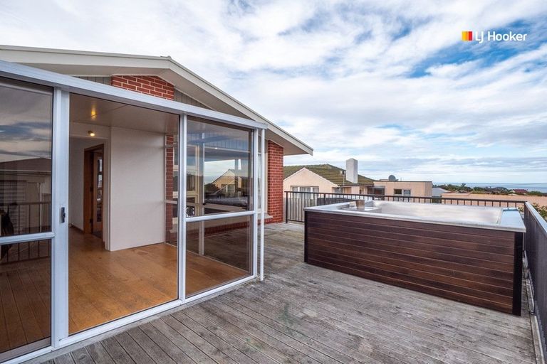 Photo of property in 221 Highcliff Road, Shiel Hill, Dunedin, 9013