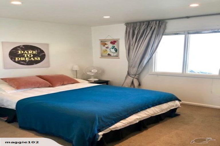 Photo of property in 5 Kent Terrace, Mount Victoria, Wellington, 6011