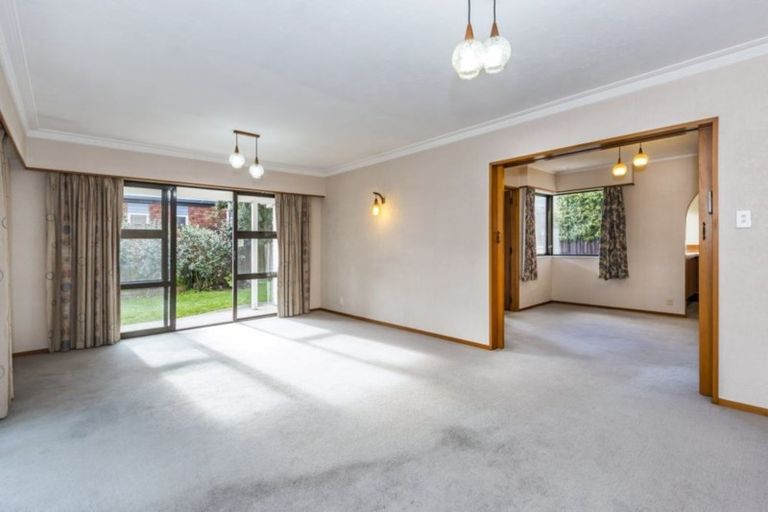 Photo of property in 2/36 Russley Road, Russley, Christchurch, 8042