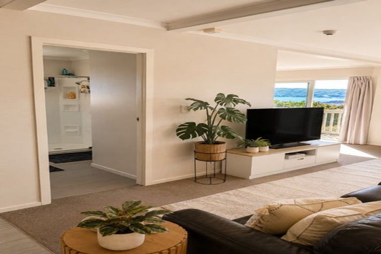Photo of property in 29 Eskdale Road, Papakowhai, Porirua, 5024