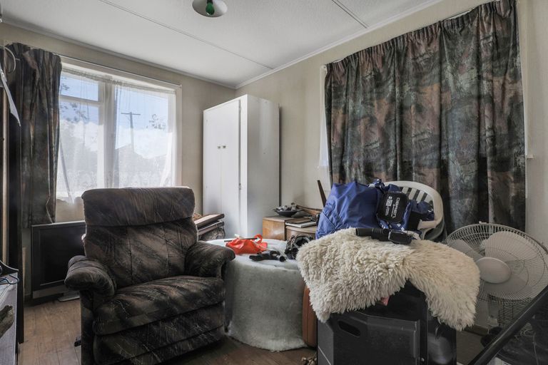 Photo of property in 31 Arimu Road, Papakura, 2110