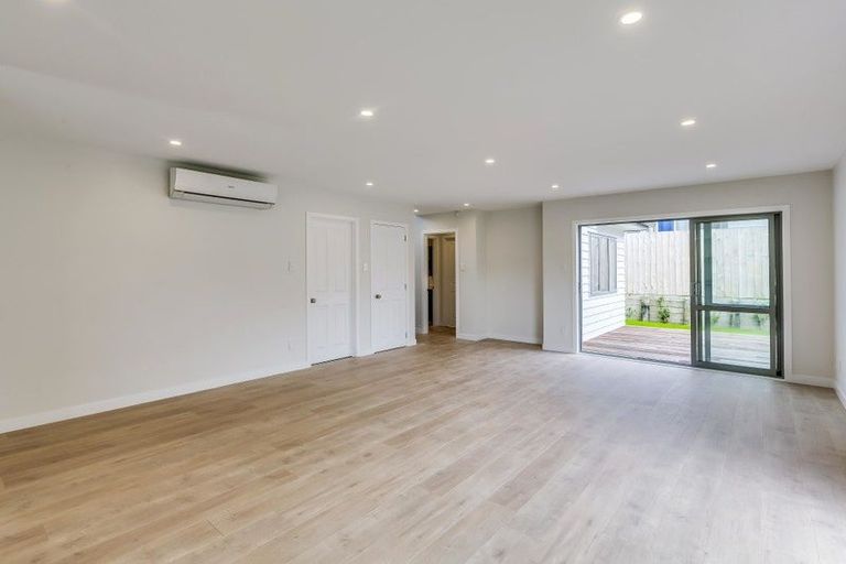 Photo of property in 61c Margan Avenue, New Lynn, Auckland, 0600