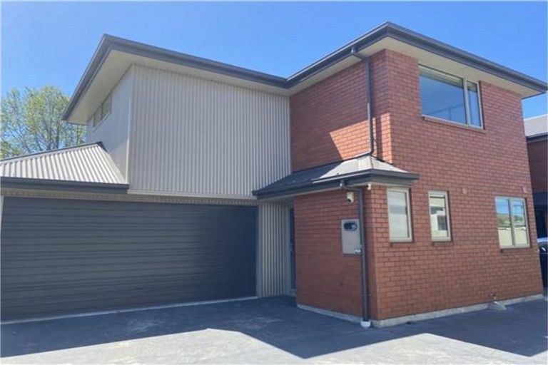 Photo of property in 382a Selwyn Street, Addington, Christchurch, 8024