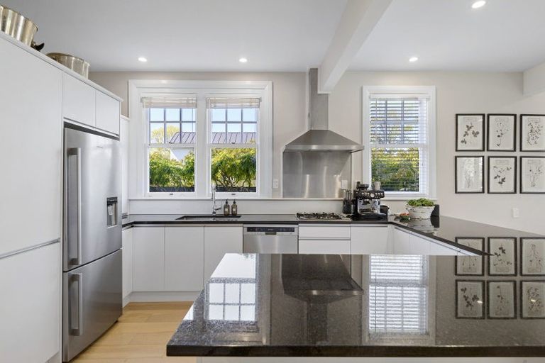 Photo of property in 80 Heaton Street, Merivale, Christchurch, 8052