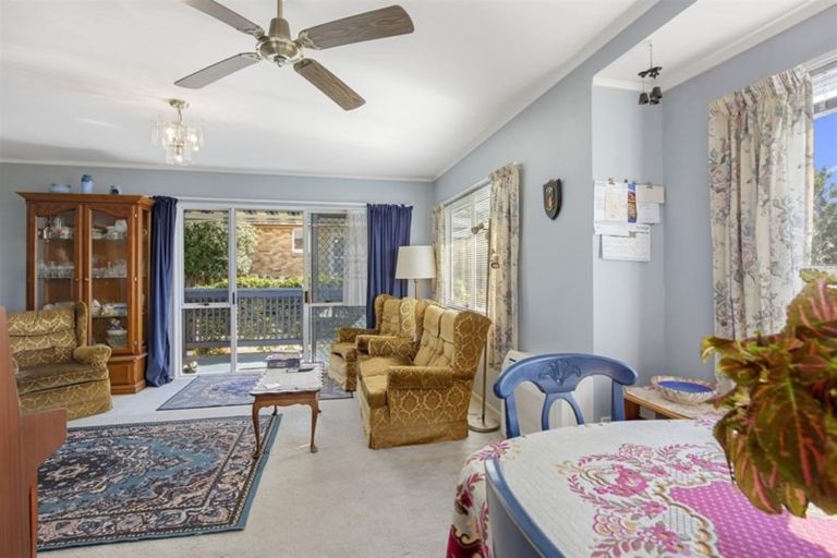 Photo of property in 5 Titiro Way, Welcome Bay, Tauranga, 3112