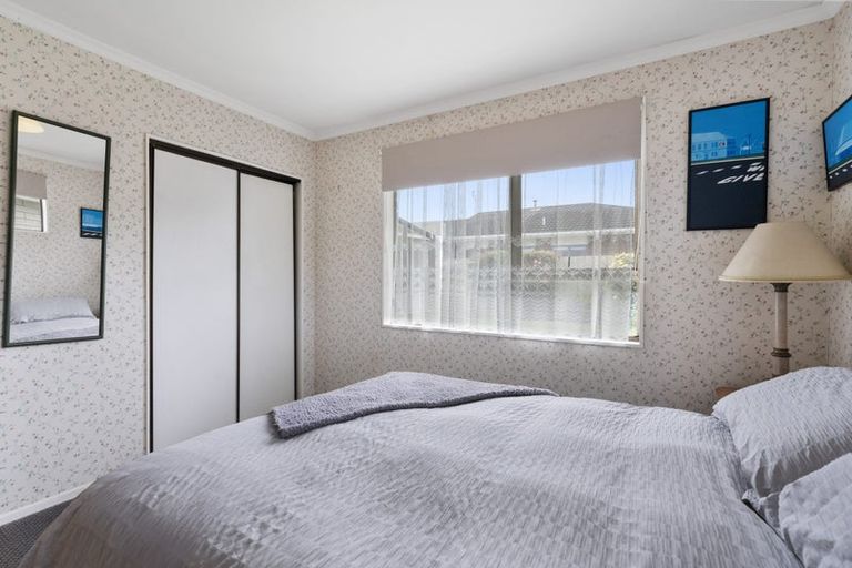 Photo of property in 5b Clemow Road, Fitzroy, New Plymouth, 4312