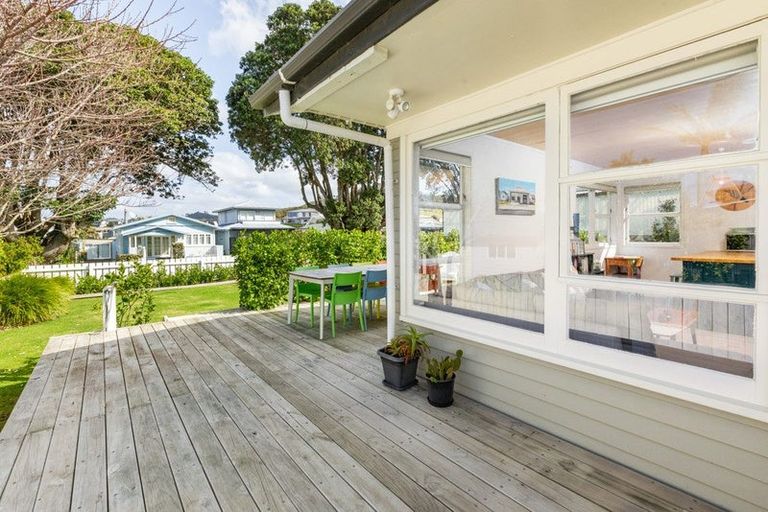 Photo of property in 34 Ocean View Road, Waihi Beach, 3611