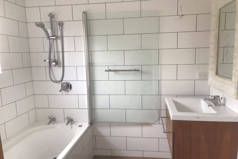 Photo of property in 2/91 Nayland Street, Sumner, Christchurch, 8081