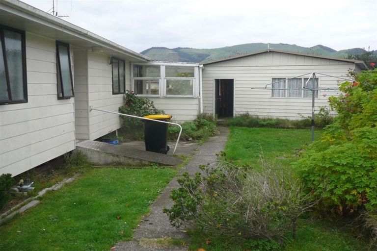 Photo of property in 15 Bradley Street, Paeroa, 3600