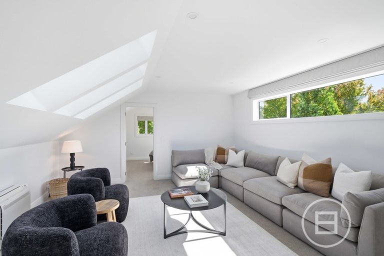 Photo of property in 22 Tomes Road, St Albans, Christchurch, 8052