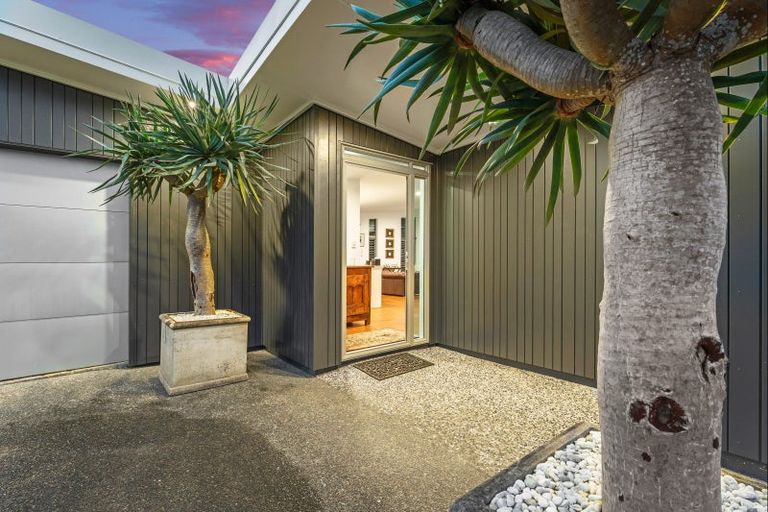 Photo of property in 20 Tohora Crescent, Omaha, Warkworth, 0986