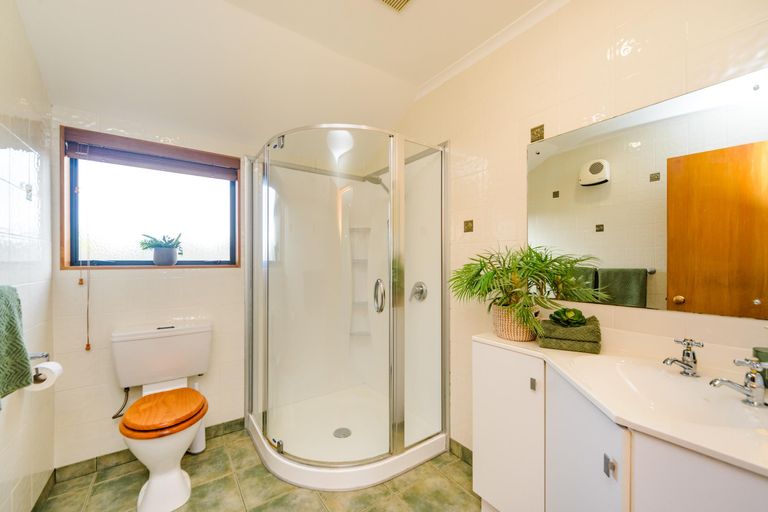 Photo of property in 7a Palm Avenue, Hokowhitu, Palmerston North, 4410