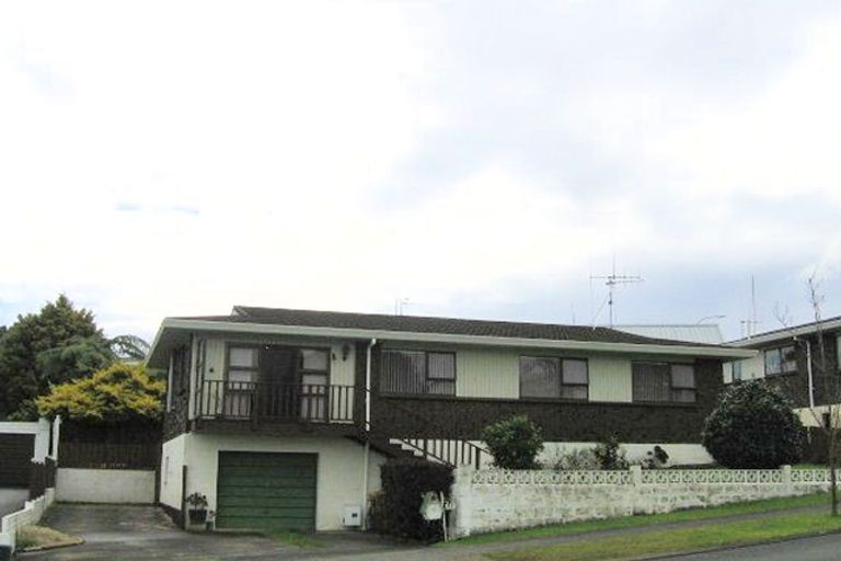 Photo of property in 41 Caernarvon Street, Dinsdale, Hamilton, 3204