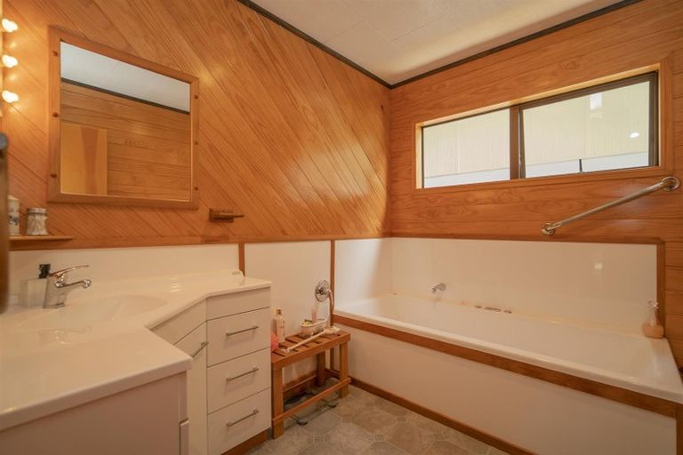 Photo of property in 37 South Highway East, Whitianga, 3510