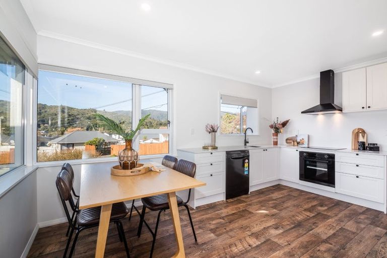 Photo of property in 4 Bledisloe Crescent, Wainuiomata, Lower Hutt, 5014