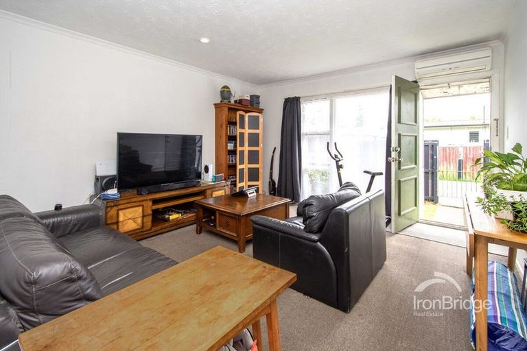 Photo of property in 4/39 Brockworth Place, Riccarton, Christchurch, 8011