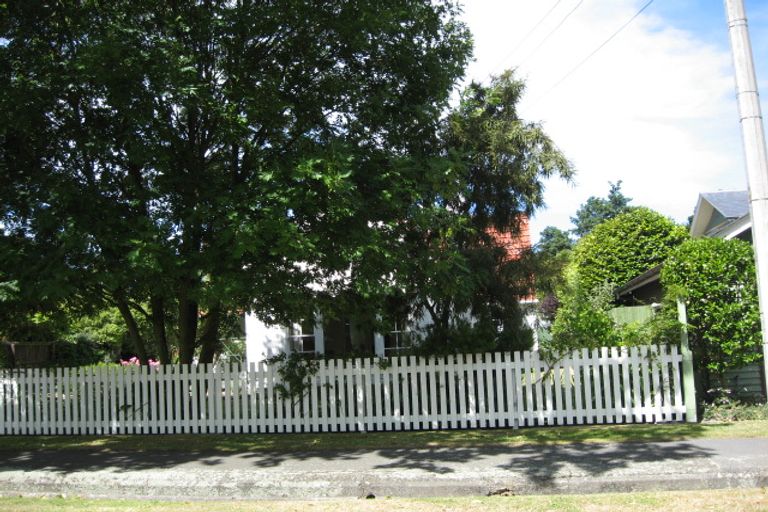 Photo of property in 72 Garden Road, Merivale, Christchurch, 8014