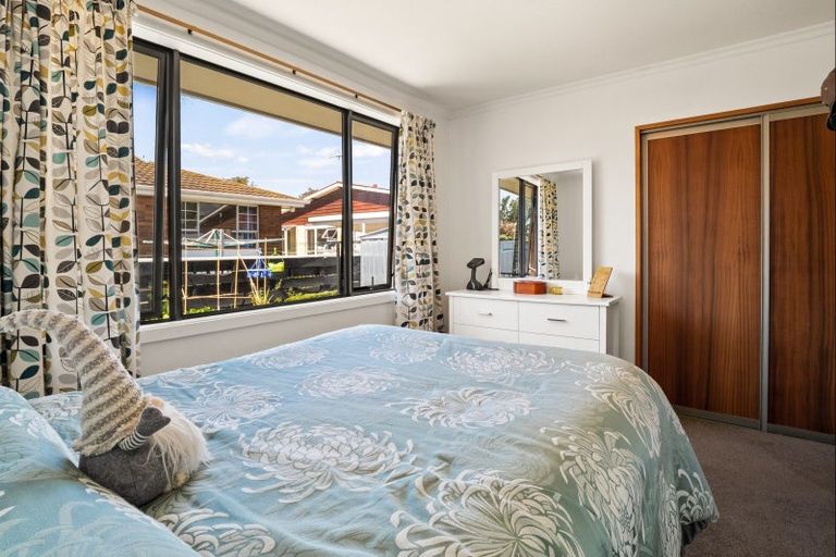 Photo of property in 17 Argyle Street, Mornington, Dunedin, 9011