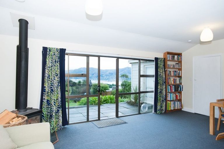 Photo of property in 4 Te Papau Crescent, Diamond Harbour, 8972
