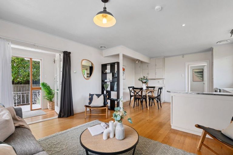 Photo of property in 13 Iles Road, Lynmore, Rotorua, 3010