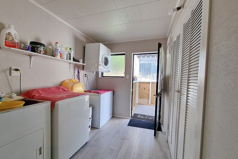 Photo of property in 4 Mcdonell Street, Rawene, Kaikohe, 0473