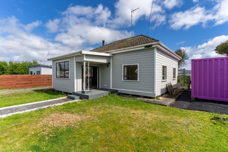 Photo of property in 30 Burns Street, Milton, 9220