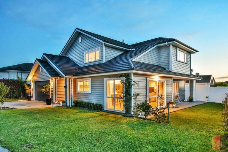 Photo of property in 3 Lees Cove, Karaka, Papakura, 2113