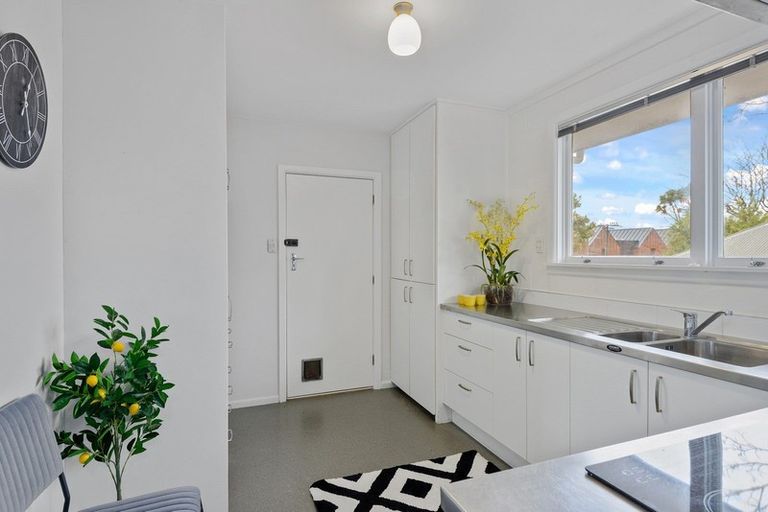 Photo of property in 6/78 Holly Road, St Albans, Christchurch, 8014