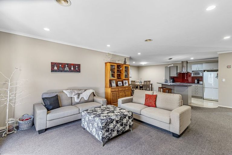 Photo of property in 7a Shrule Place, Huntington, Hamilton, 3210