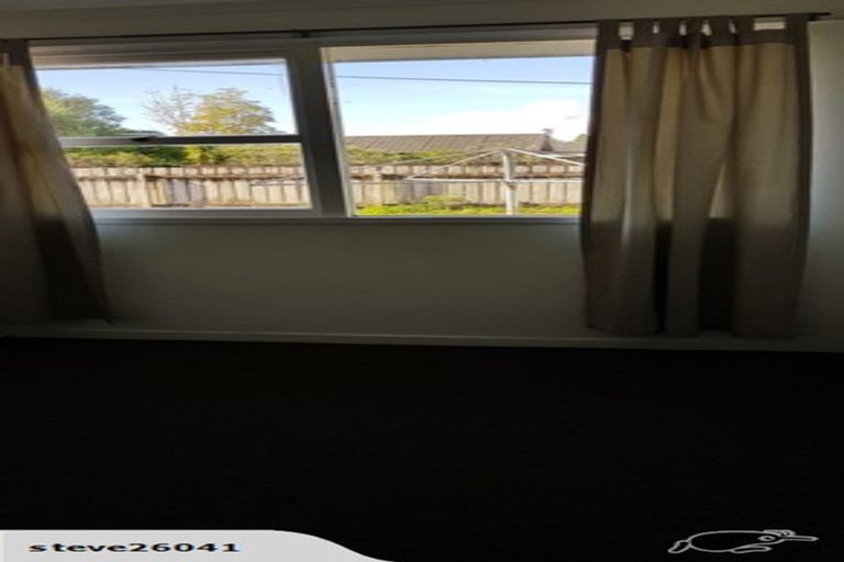 Photo of property in 3/15 Glengarry Road, Glen Eden, Auckland, 0602