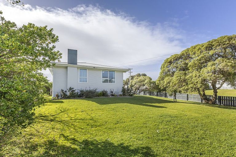 Photo of property in 34 Opapa Street, Titahi Bay, Porirua, 5022