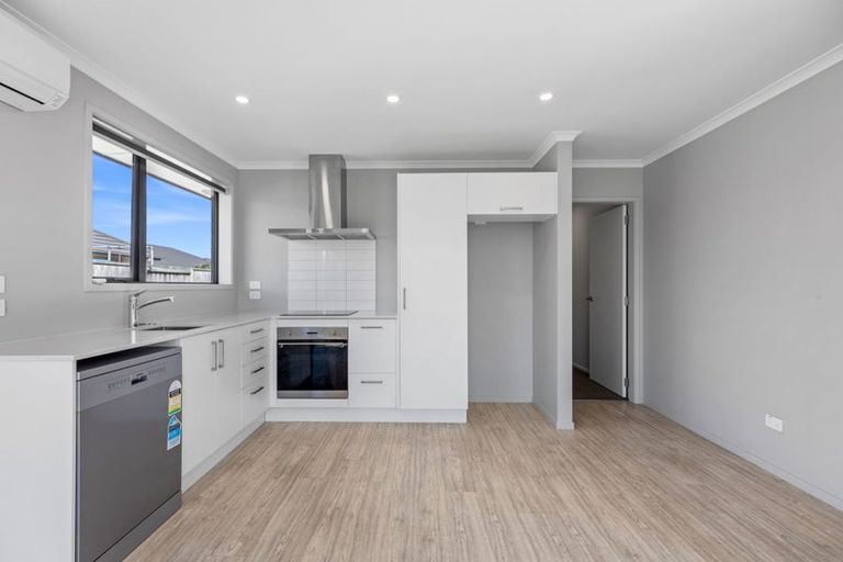 Photo of property in 23 Tamapahore Boulevard, Papamoa Beach, Papamoa, 3118