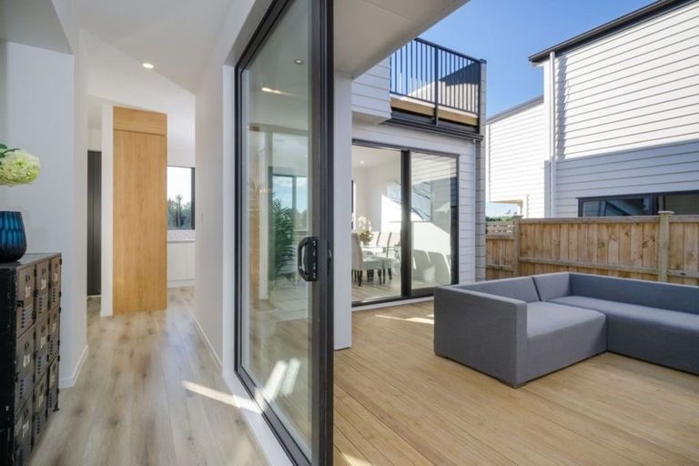 Photo of property in 42 Lockheed Street, Hobsonville, Auckland, 0618