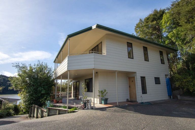 Photo of property in 45 Martin Farm Road, Kaiteriteri, Motueka, 7197