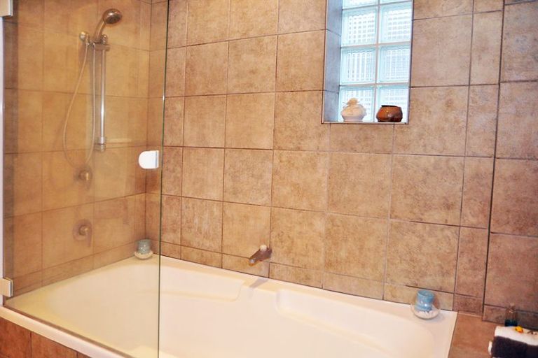 Photo of property in 5/37 Majoribanks Street, Mount Victoria, Wellington, 6011