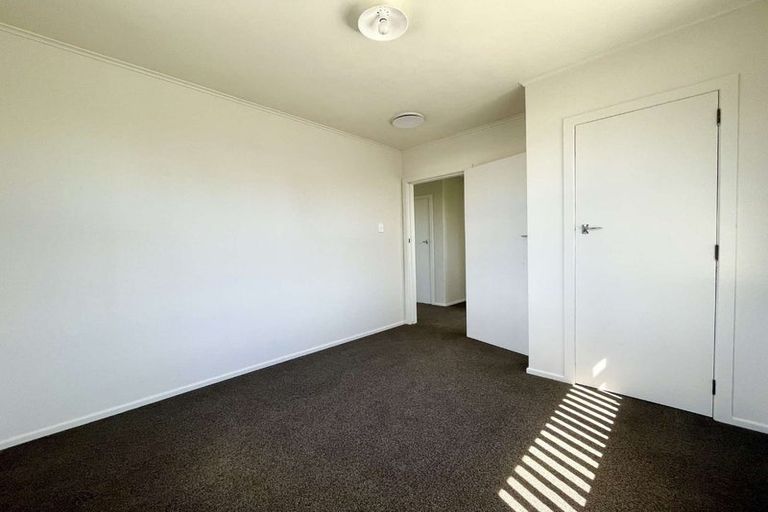 Photo of property in 142 Cracroft Street, Waitara, 4320