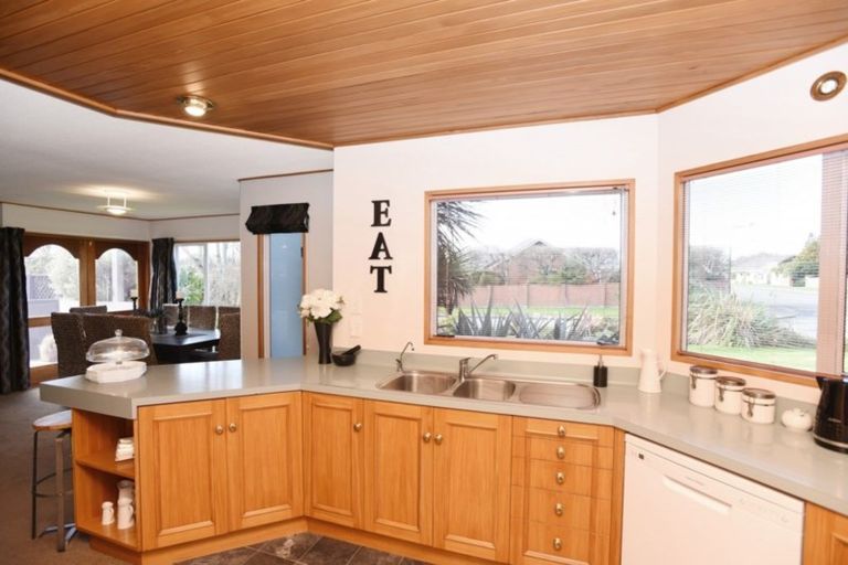 Photo of property in 96 Terrace Street, Rosedale, Invercargill, 9810