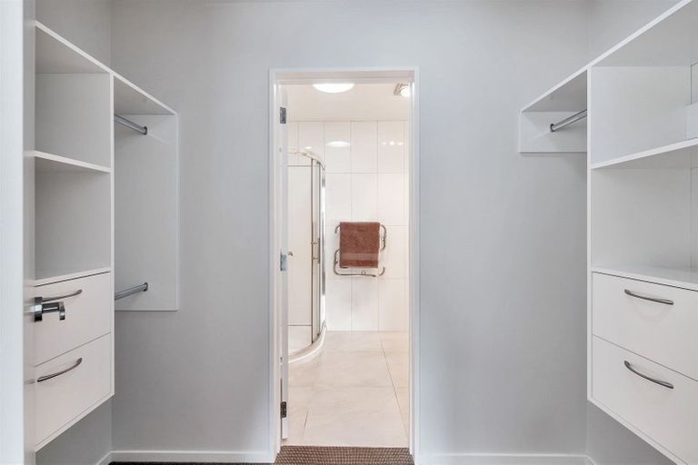 Photo of property in 23/5 Perekia Street, Albany, Auckland, 0632