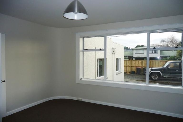 Photo of property in 61 Kirkwood Avenue, Upper Riccarton, Christchurch, 8041