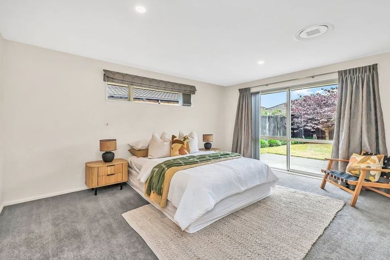 Photo of property in 10 Cyclamen Place, Aidanfield, Christchurch, 8025