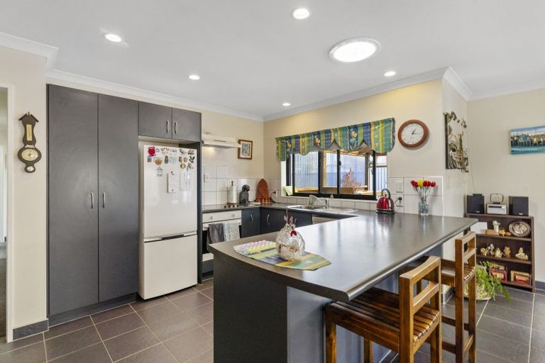 Photo of property in 273 Rangiuru Road, Otaki, 5512