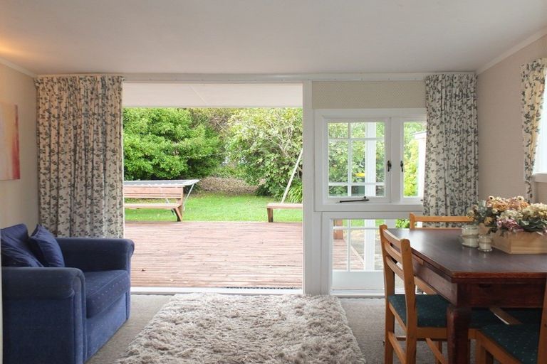 Photo of property in 45 Nash Parade, Foxton Beach, Foxton, 4815