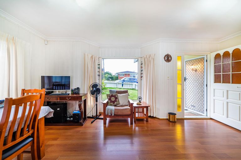 Photo of property in 1/7 Hororata Road, Hauraki, Auckland, 0622