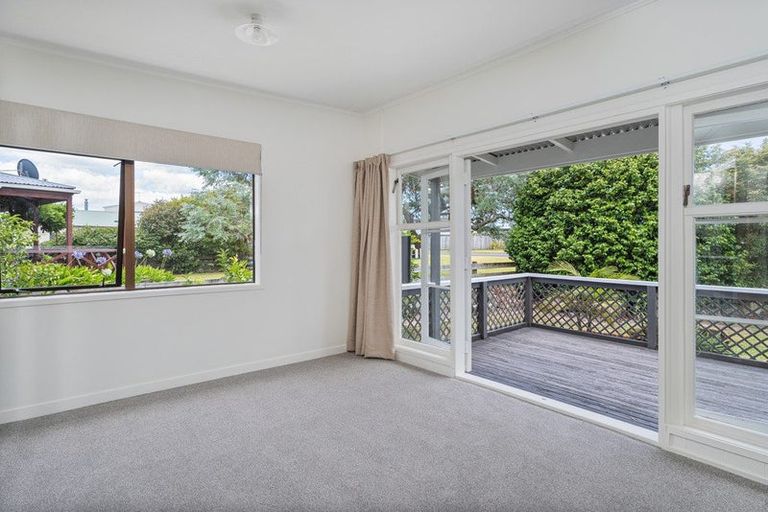 Photo of property in 24 Captain Cook Road, Cooks Beach, Whitianga, 3591