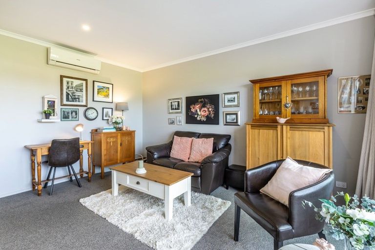 Photo of property in 15 Bastille Court, Rangatira Park, Taupo, 3330