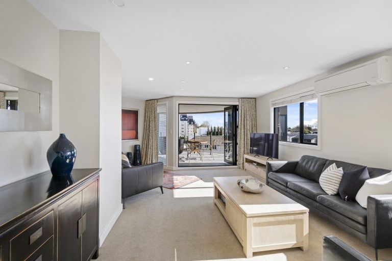 Photo of property in 50g Carlton Mill Road, Merivale, Christchurch, 8014