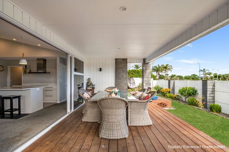 Photo of property in 60a The Boulevard, Papamoa Beach, Papamoa, 3118